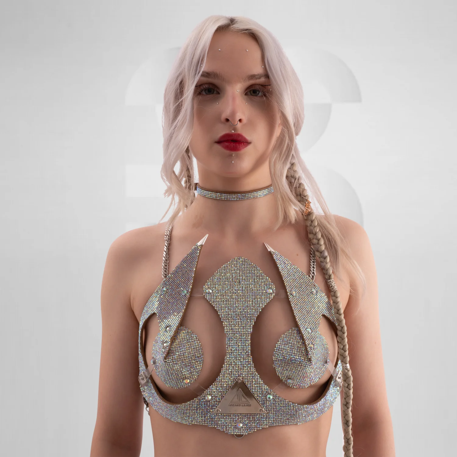 Avantgarde Rhinestones Bra - Image 2