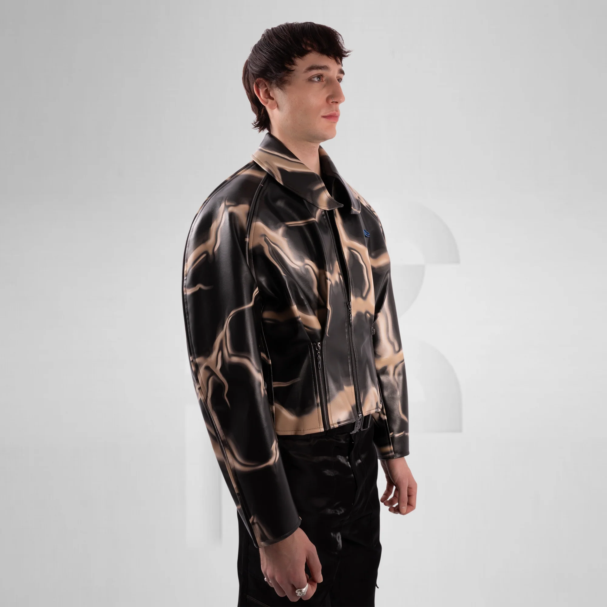 Extravagant tailored Jacket - Image 3