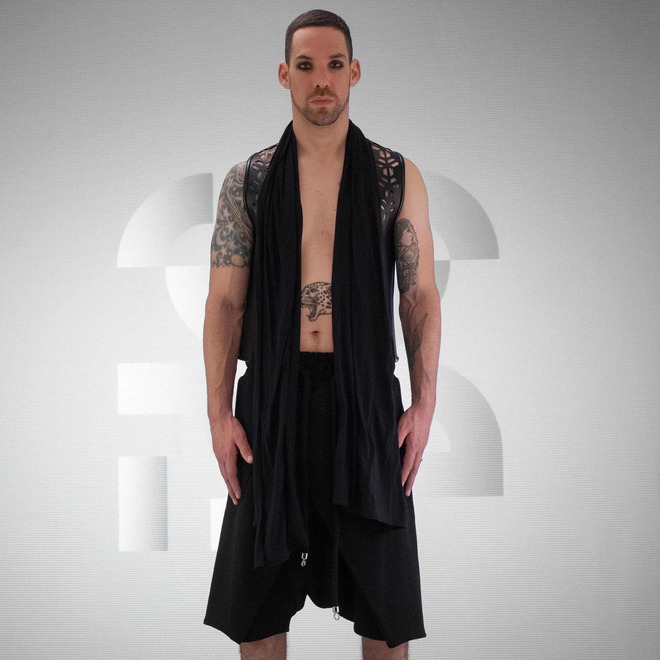 Flowing Laser-Cut Faux Leather Vest - Image 3
