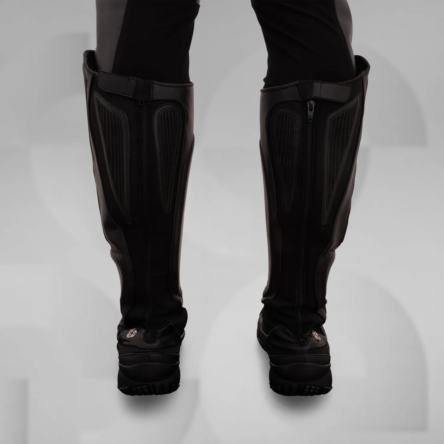 Futuristic Boot - Image 4
