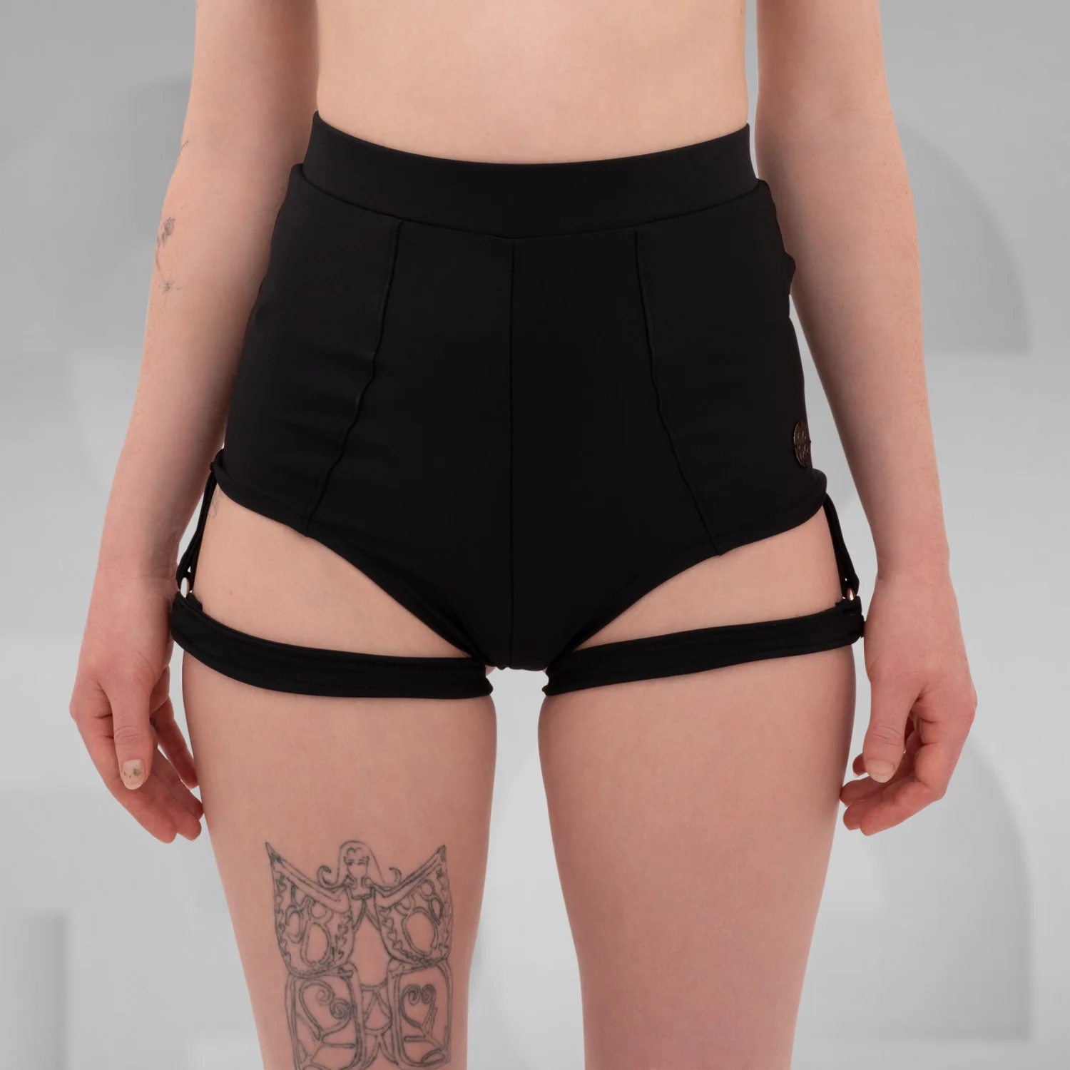 Push-Up Hotpants - Image 3