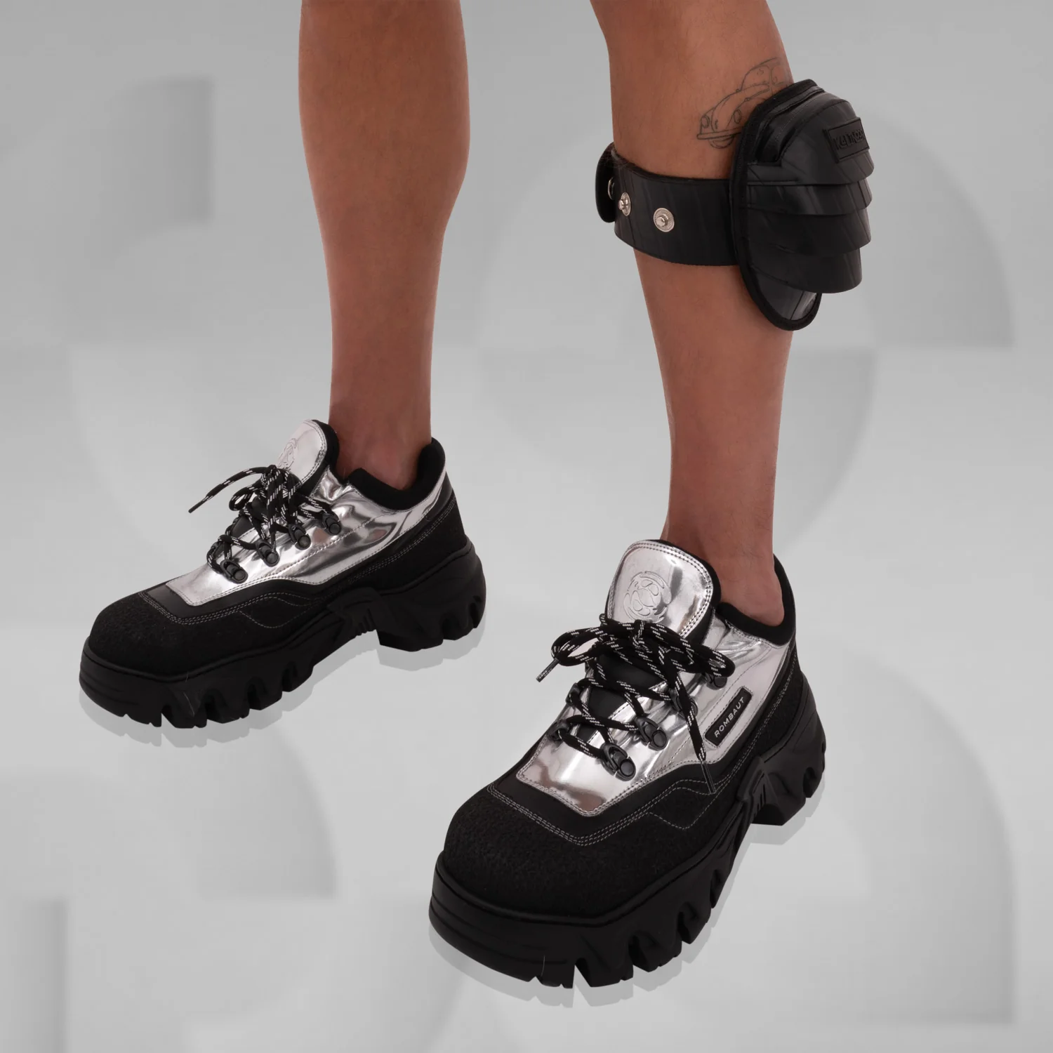 Rubber Arm & Leg Bag - Image 2
