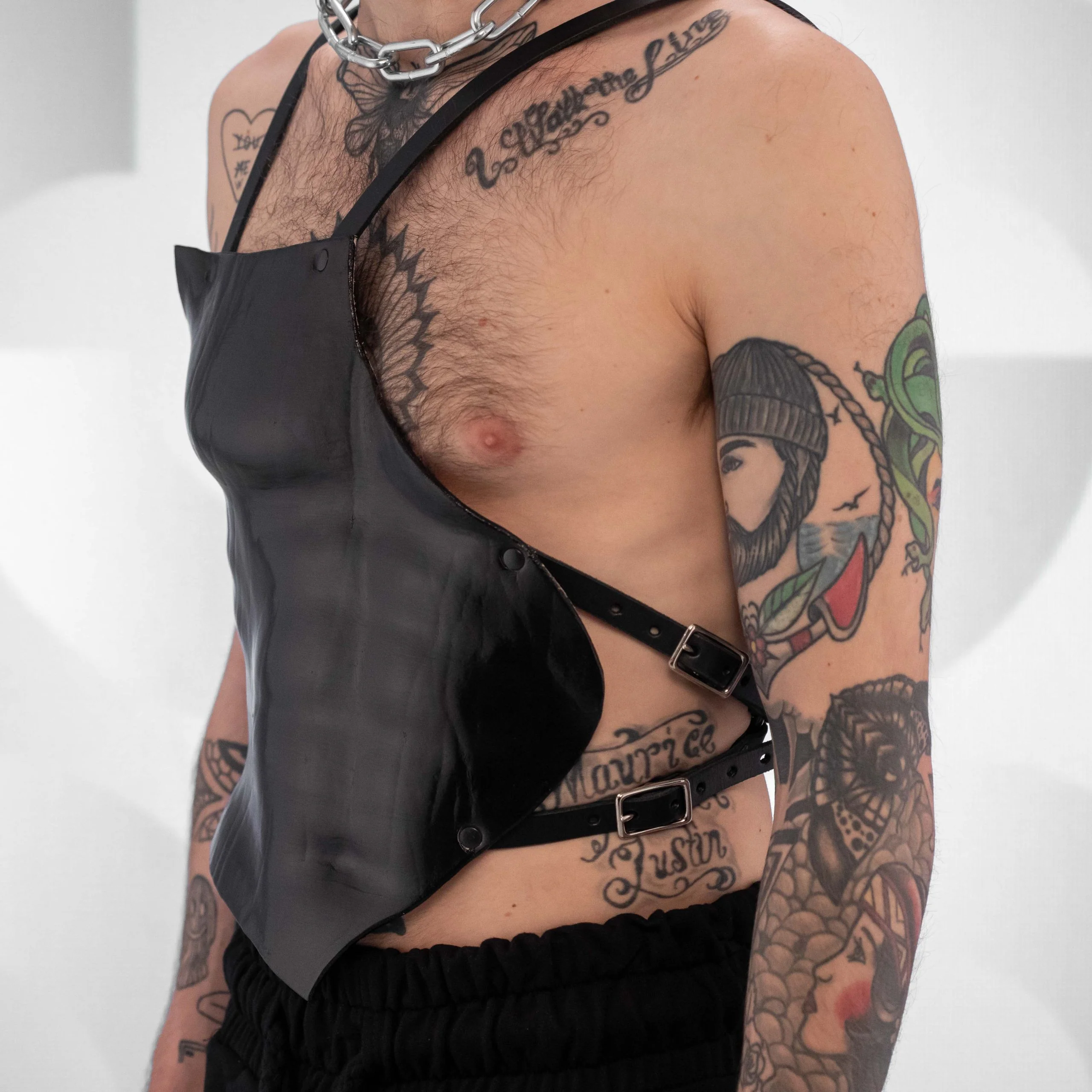 Sculptural Muscle Plate Harness - Image 3