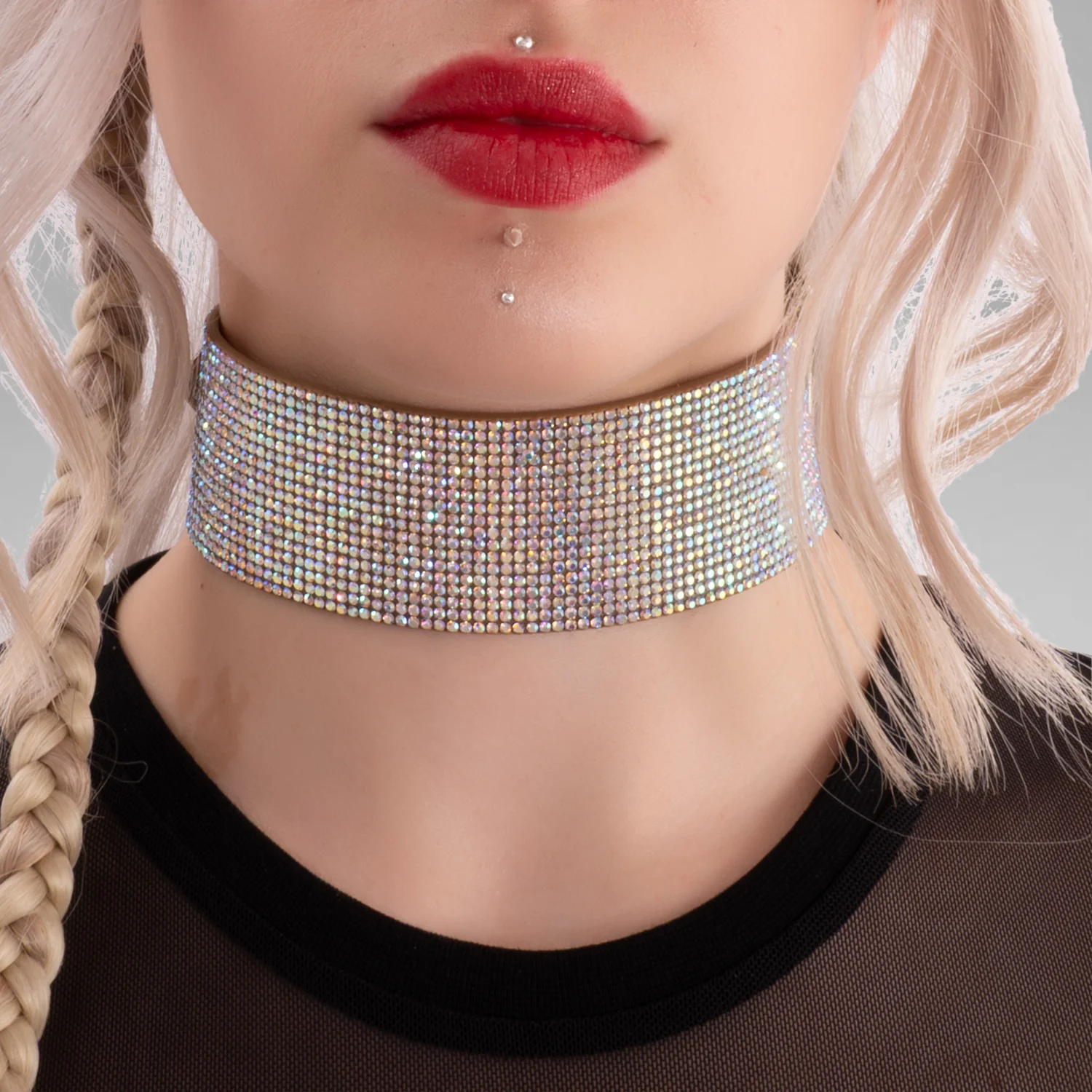 Wide Rhinestones Choker - Image 2